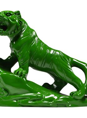 实木质绿色上山虎桌面装饰工艺品