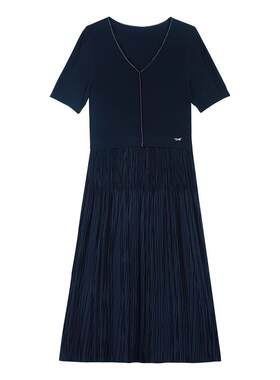 音儿专选优雅压褶针织优雅连衣裙