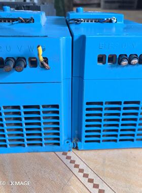 议价Zhongchen Inverter Z2400-11Gy-Hd 11Kw Has A Damad Casing