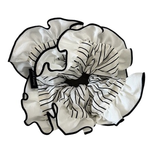 欧尼的条纹~洋气黑白花边大肠发圈女扎头发饰高级感韩国时尚头绳