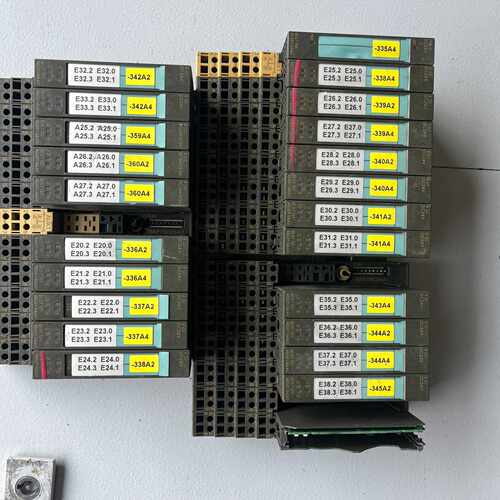 询价-6ES7 131-4BD01-0AA0 模块，带底座，
