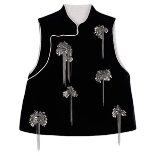 MNGATA G.宫小妍【岁月缝花】真丝彝族步摇钉珠绣马甲秋冬X280585