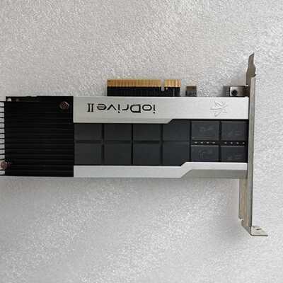 议价IBM 5460 AC1 x3650M4 HD 00D8415 00AE814 365G固态模块