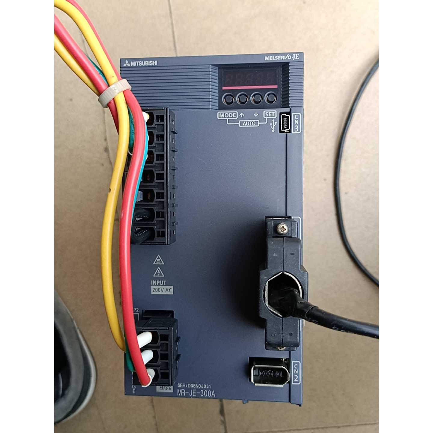 议价可维修日本三菱驱动器MRJE300A原装正品