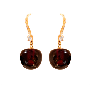 A车厘子秋冬耳饰耳钉轻奢高级感小众独特女大耳环夸张独特巨好看