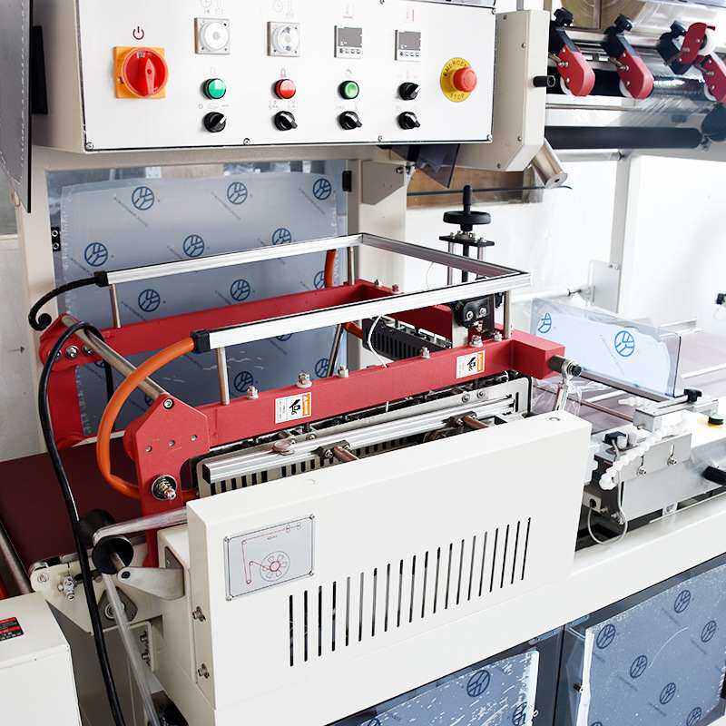 全自动封切机热收缩包装机热缩膜包装机POF热缩机封膜塑封包装机