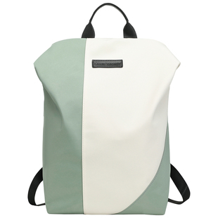 小众双肩包女轻便旅行旅游防水背包2025新款时尚通勤学生电脑书包