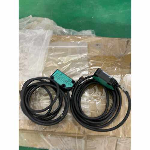 非标价PEPPERLFUCHS倍加福光电传感器RL318议价