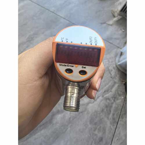 询价-20个原装易福门温度传感器TN7531，成色很新，需要的找我