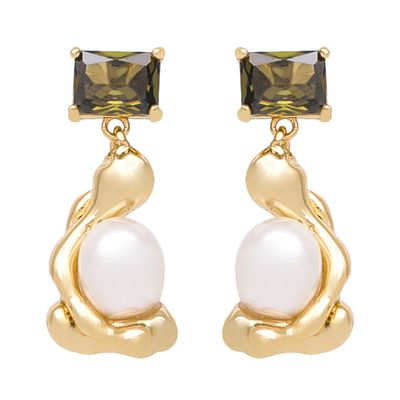 浮漾高级感金属艺术耳环女珍珠