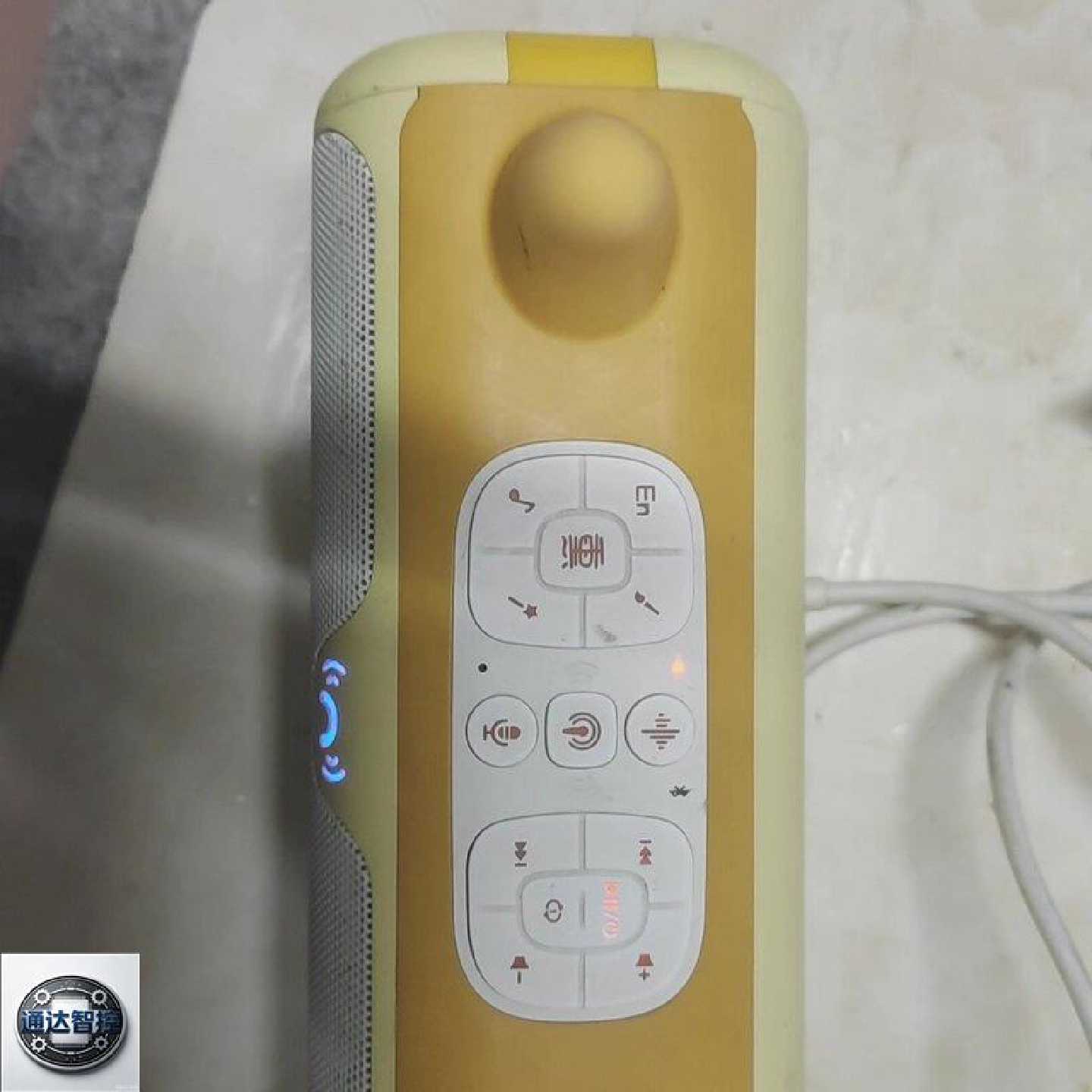 可维修牛听听智能熏教机黄白配色型号NTT001P能开机