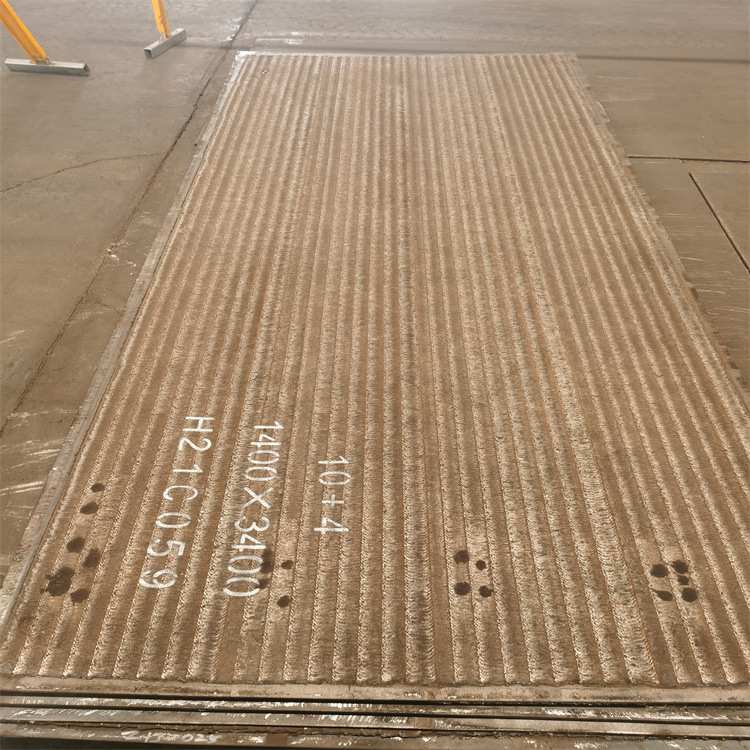 批发6+4堆焊耐磨钢板 nm500双金属复合板 碳化铬耐磨衬板10+8