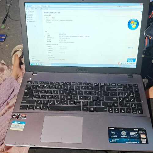 华硕K550D笔记本电脑，A8-5550M 2.1GHz，4议价