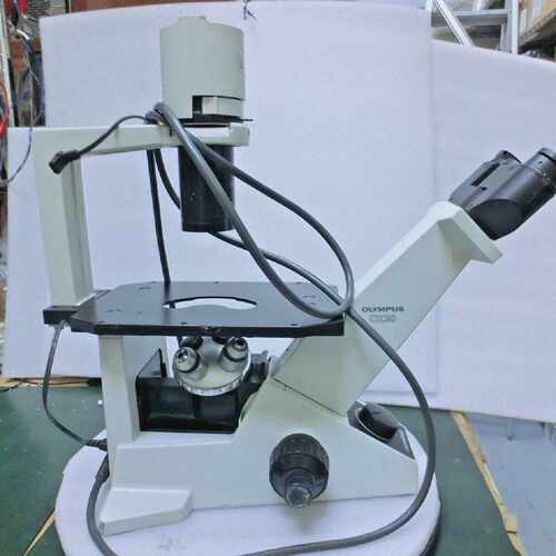Olympus CK30-200 Microscope W NAO-30,LWDCA20PL 0.4,A10PL 0.2