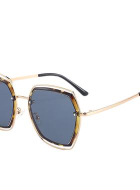 墨镜显脸小开车专用高级感偏光镜