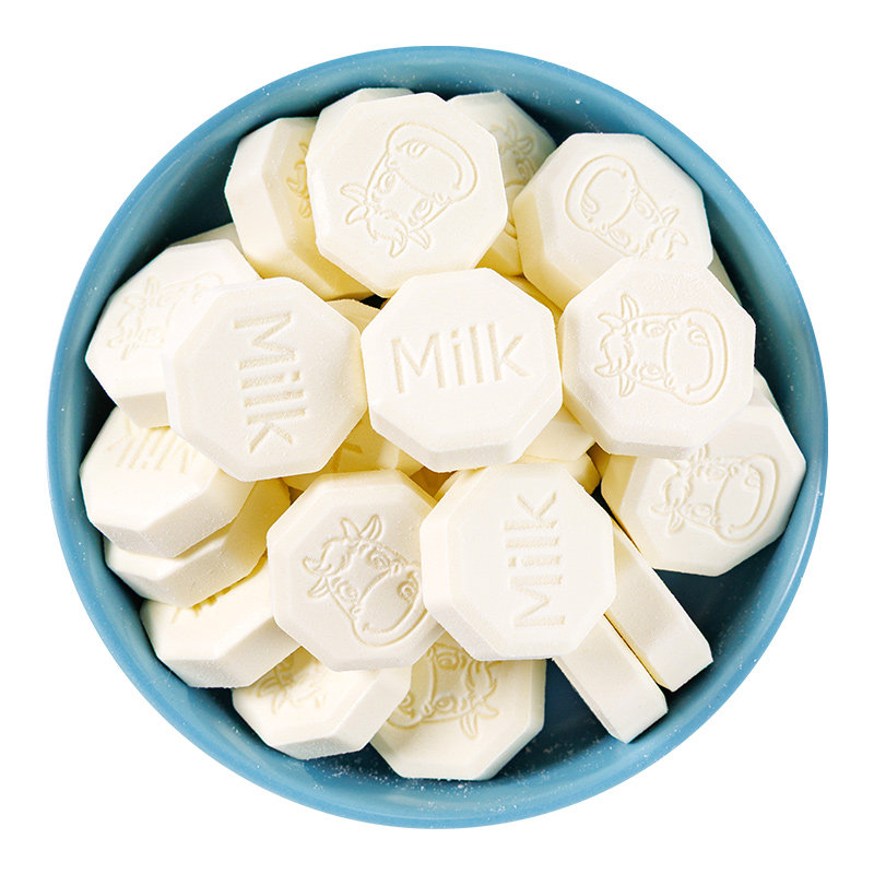 牛奶片内蒙古特产儿童奶贝独立小包装呼伦贝尔鲜奶脆解馋休闲零食