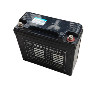 钛酸锂摩托车锂电池电瓶通用长寿命大容量耐寒强启动踏板弯梁通用