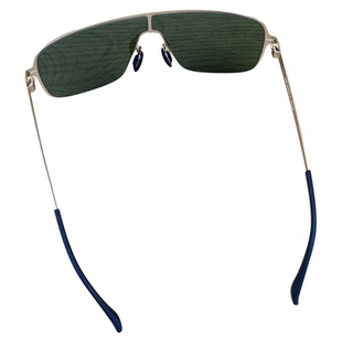 马登新款未来感无螺丝偏光镜超轻时尚百搭墨镜男开车尼龙太阳眼镜