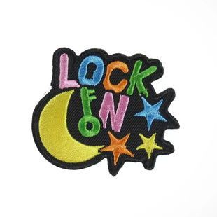 电脑绣花刺绣定制公司学校LOGO订做胸章校徽章布贴臂章名字贴定做