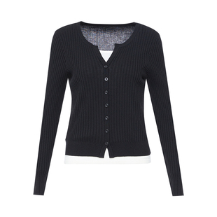 傲丝度假两件坑条针织衫女2026春款长袖修身显瘦拼接内搭打底上衣