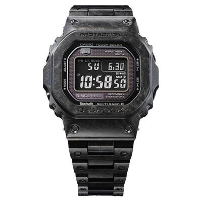 卡西欧碳纤维小方块手表