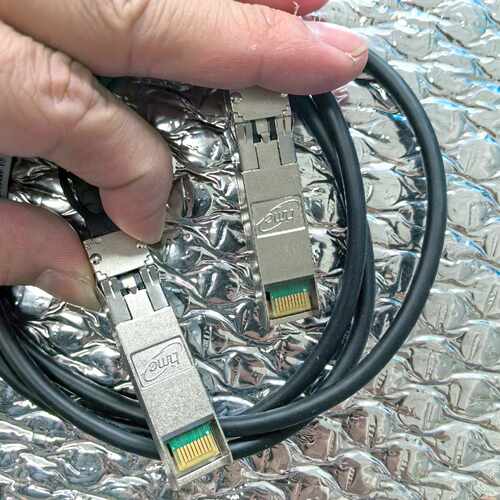 全新SFP堆叠线1.2米 SFP千兆高速线缆1.2米，编号0—议价