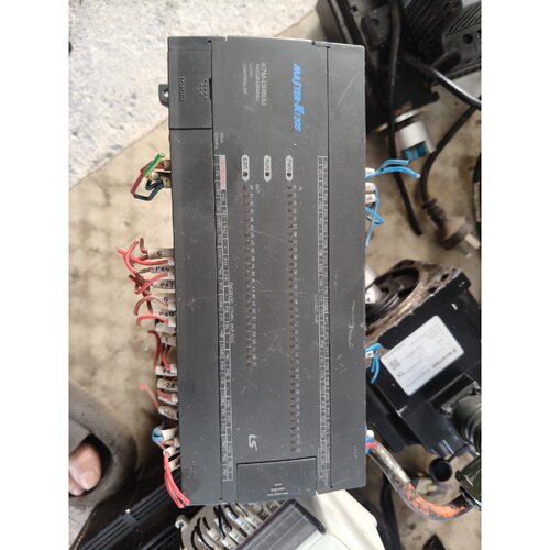 议价LS PLC控制器，型号K7M-DR60U