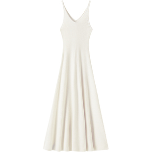 藐视众生！神仙色车厘子红V领吊带羊绒连衣裙伞裙女长款羊绒衫