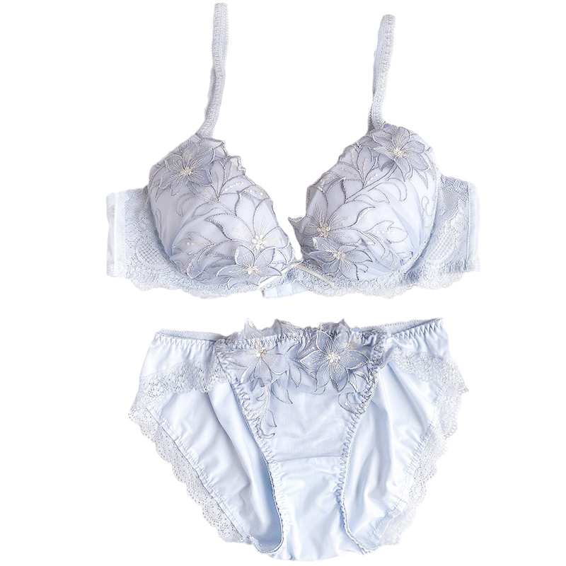 R家日系少女文胸可爱性感薄款小胸聚拢圆盘内衣套装女内衣内裤女