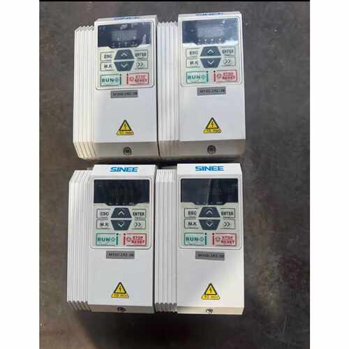 SINEE正弦变频器M1002R23B2.2KW38，议价商品