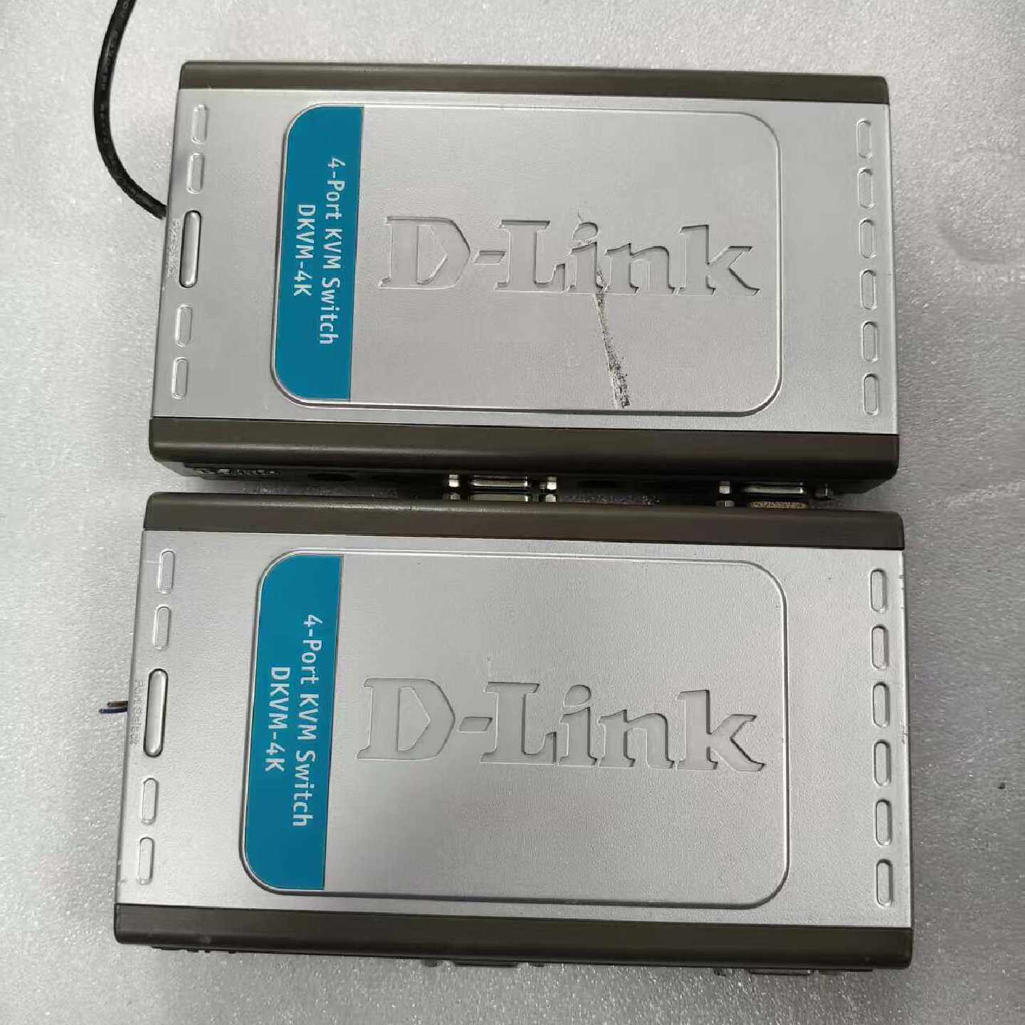 议价D-Link友讯DKVM-4K 4口KVM切换器，支持VGA