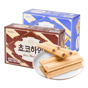 夹心蛋卷克丽安榛子威化饼干