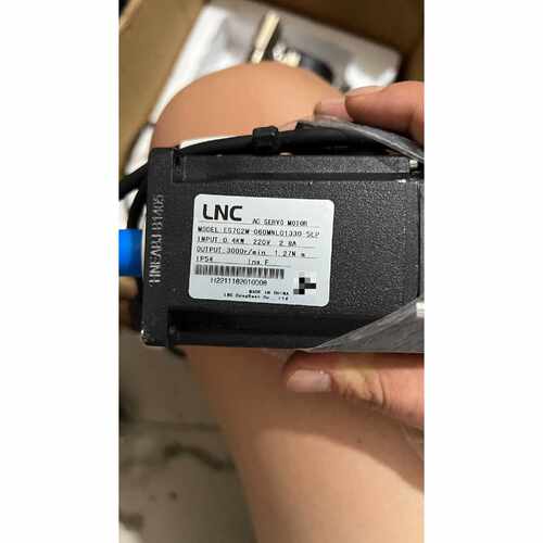 全新LNC私服电机ES7C2M060MNL013305，议价商品