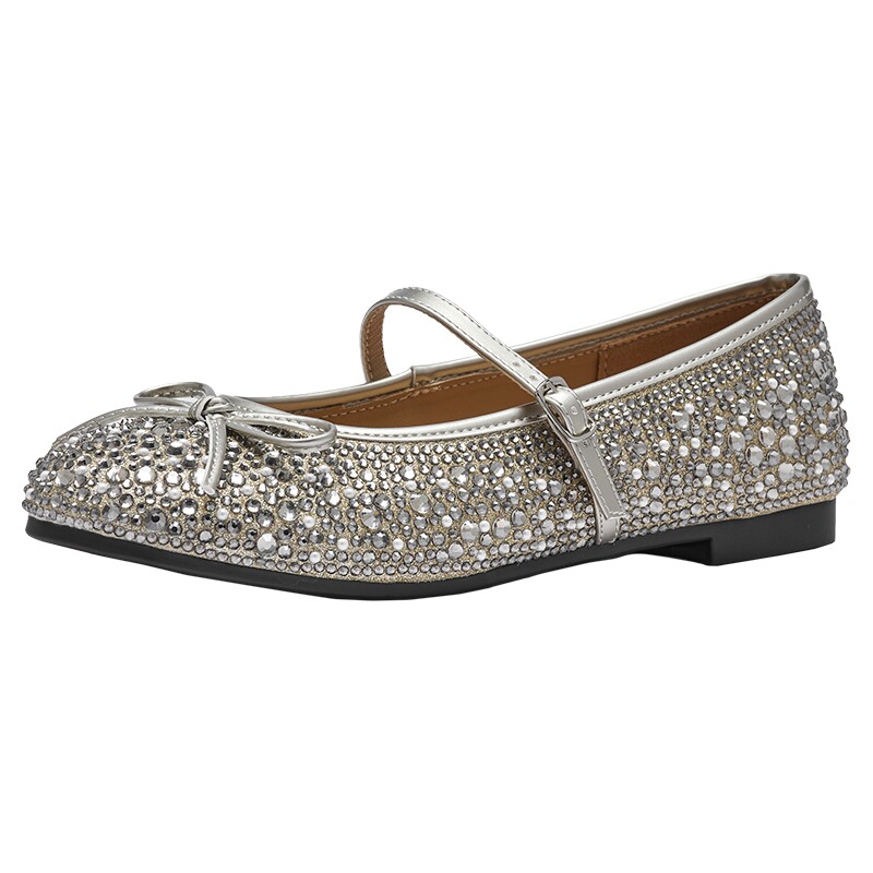 2026年秋季新款女士时尚浅口单鞋