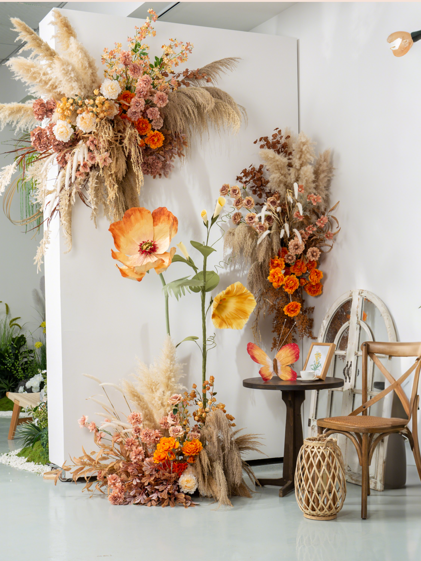 覆古彷真花造景美奢芦苇展厅陈背景打卡轻婚庆花艺橱窗拍照秋色