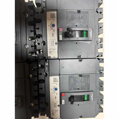 议价新款CVS 100F 4P 100A 2台