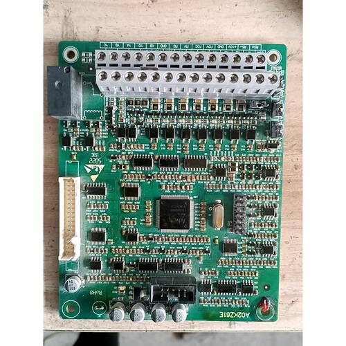 可维修议价  众辰H6400S75GNS变频器主板75KW功能正常0267