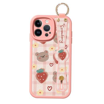 适用iPhone苹果15手机壳17新款16女14斜挎挂绳13腕带12可爱11防摔promax草莓小熊8plus卡通pro背带x保护套6s