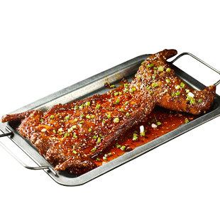 长明麻辣手撕烤兔整只香辣兔肉四川特产美食名小吃兔头兔腿零食