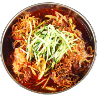 东北冷面佳木斯金山拌面拌冷面甜酸咸鲜三姐妹宇花新鲜星星的口味