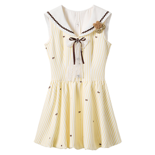 织物猪 绵糖云朵 miu系甜美风花苞连衣裙女早春海军领减龄短裙子