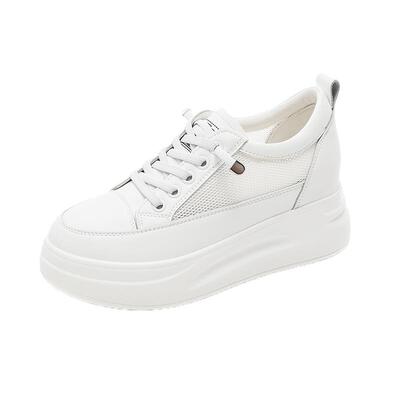 踩屎感真皮小白鞋女鞋2026年新款百搭平底单鞋春夏季休闲板鞋白鞋