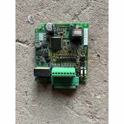 询价NSJ200日立变频器主板3B3100302Z功