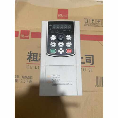 〔议价-可维修〕DARING变频器 D6-T4-05R5
