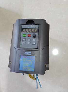 议价二手 变频器 A121NBC-3015 380V 1.5KW 原装拆机 实物图
