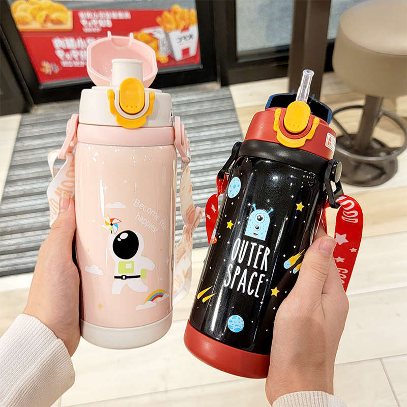 韩式卡通儿童保温杯304不锈钢两用吸管杯学生背带水壶大容量杯子