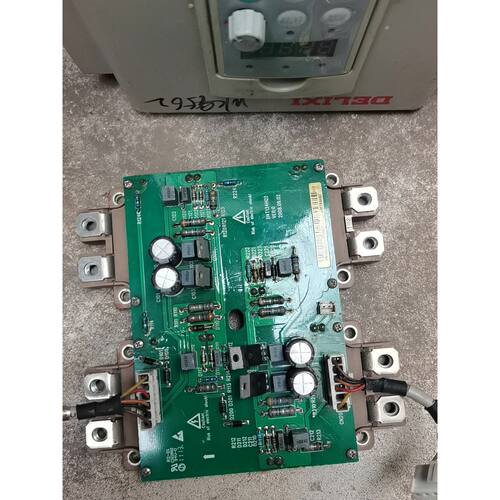 议价富士模块原装拆机2MBI300U4N12050有6块包维修