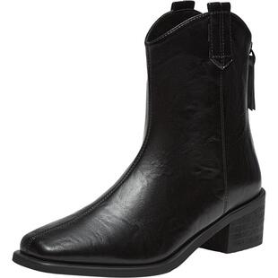 百思图2025冬商场新款气质显瘦V口骑士短靴粗跟女马丁靴B7206DZ5