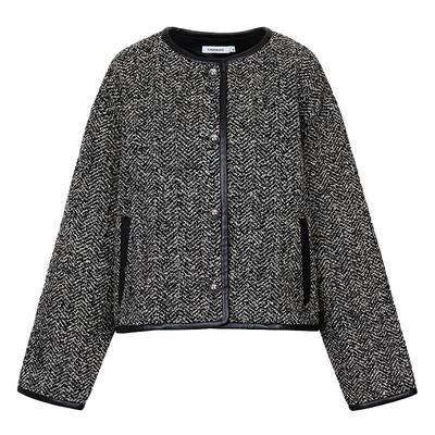 毛呢女装长袖圆领短外套