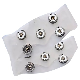 雪地冰爪冰面防滑鞋套户外登山攀岩防滑鞋钉男女通用防摔倒神器